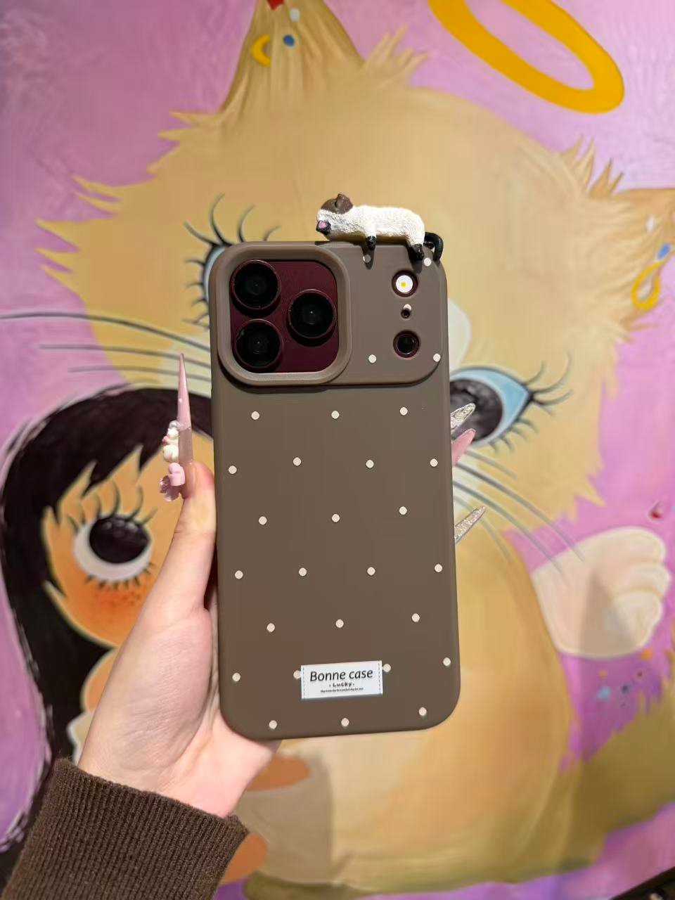 3D lying-down cat phone case
